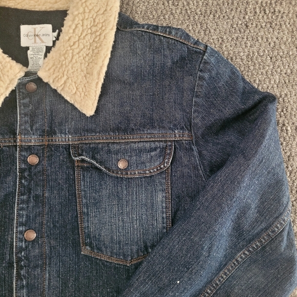 Calvin klein men's denim jacket jeans sz XL fur dark wash button up long sleev - Picture 3 of 14